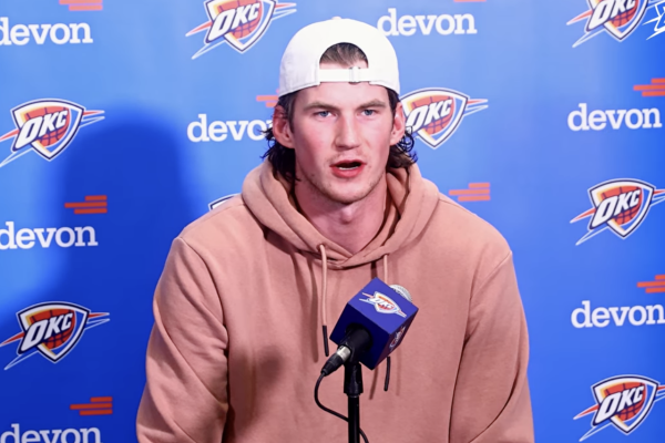 配资门户论坛官方网站 卡尔森采访全文：执行力下滑是输球主因，托皮奇组织是顶级